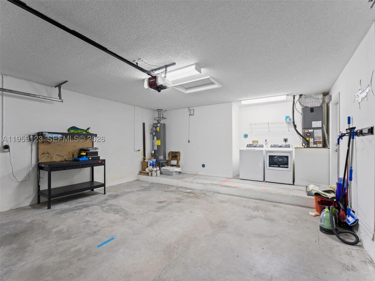 Real estate property located at 1861 142nd Ter, Broward, Pembroke Falls Phase 7, Pembroke Pines, FL