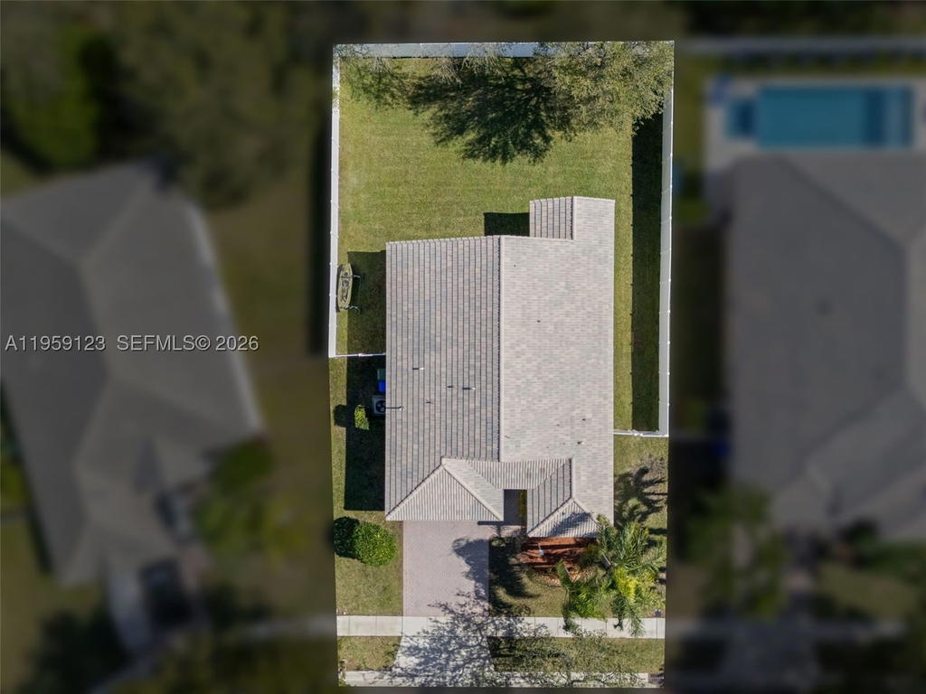 Real estate property located at 1861 142nd Ter, Broward, Pembroke Falls Phase 7, Pembroke Pines, FL