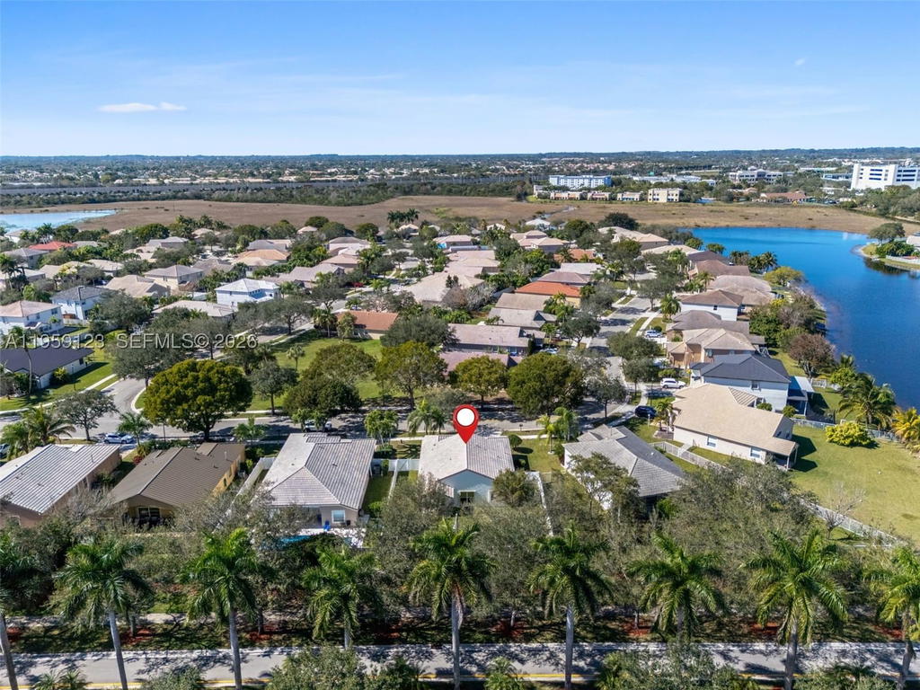 Real estate property located at 1861 142nd Ter, Broward, Pembroke Falls Phase 7, Pembroke Pines, FL