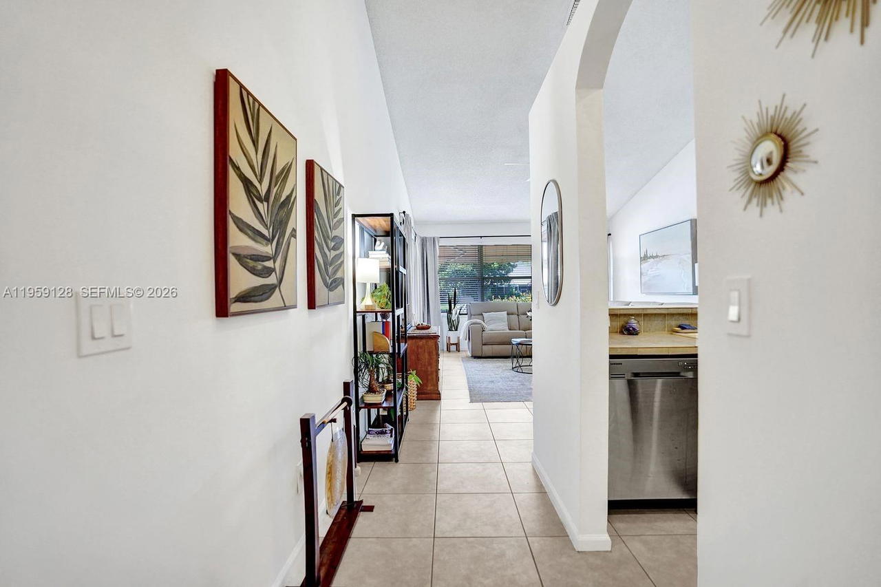 Real estate property located at 274 Coral Trace Ln, Palm Beach, Coral Trace, Delray Beach, FL