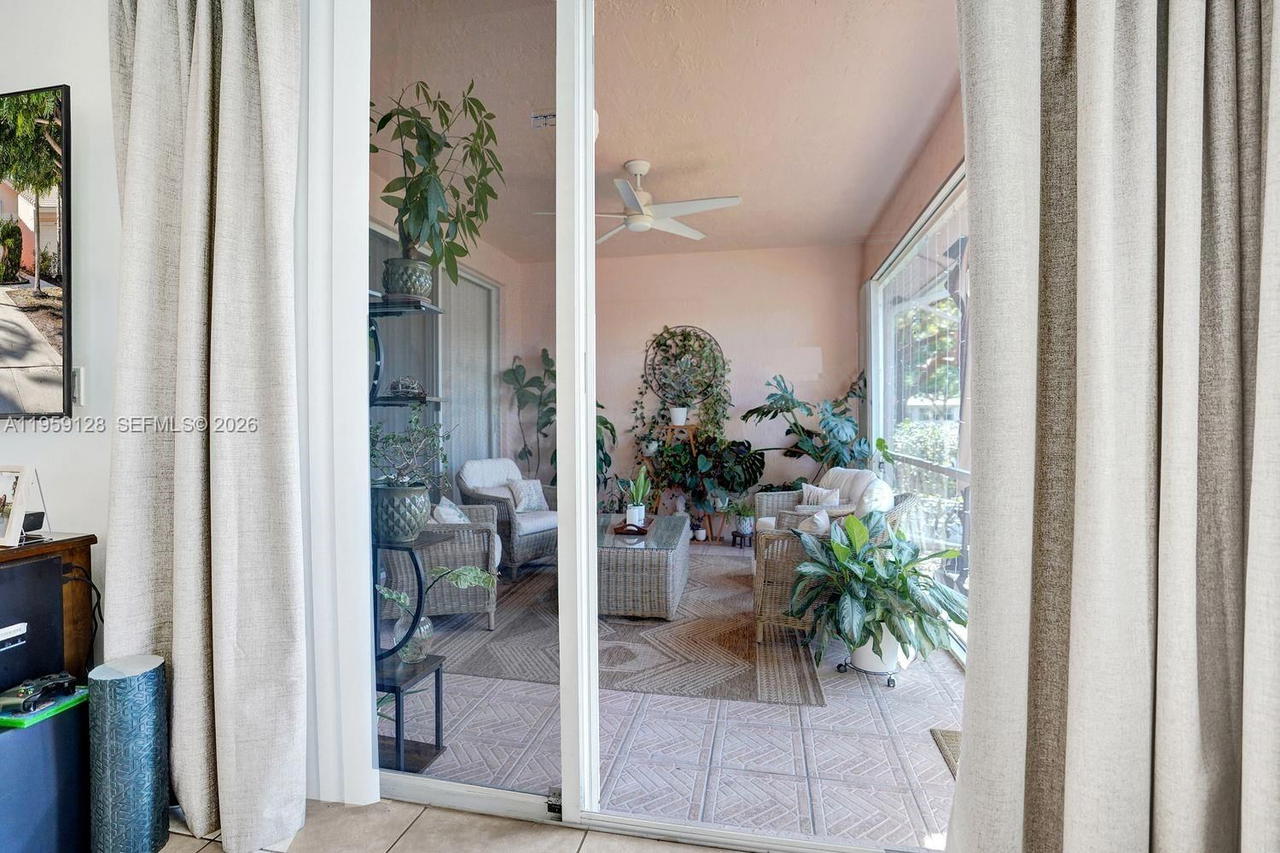 Real estate property located at 274 Coral Trace Ln, Palm Beach, Coral Trace, Delray Beach, FL
