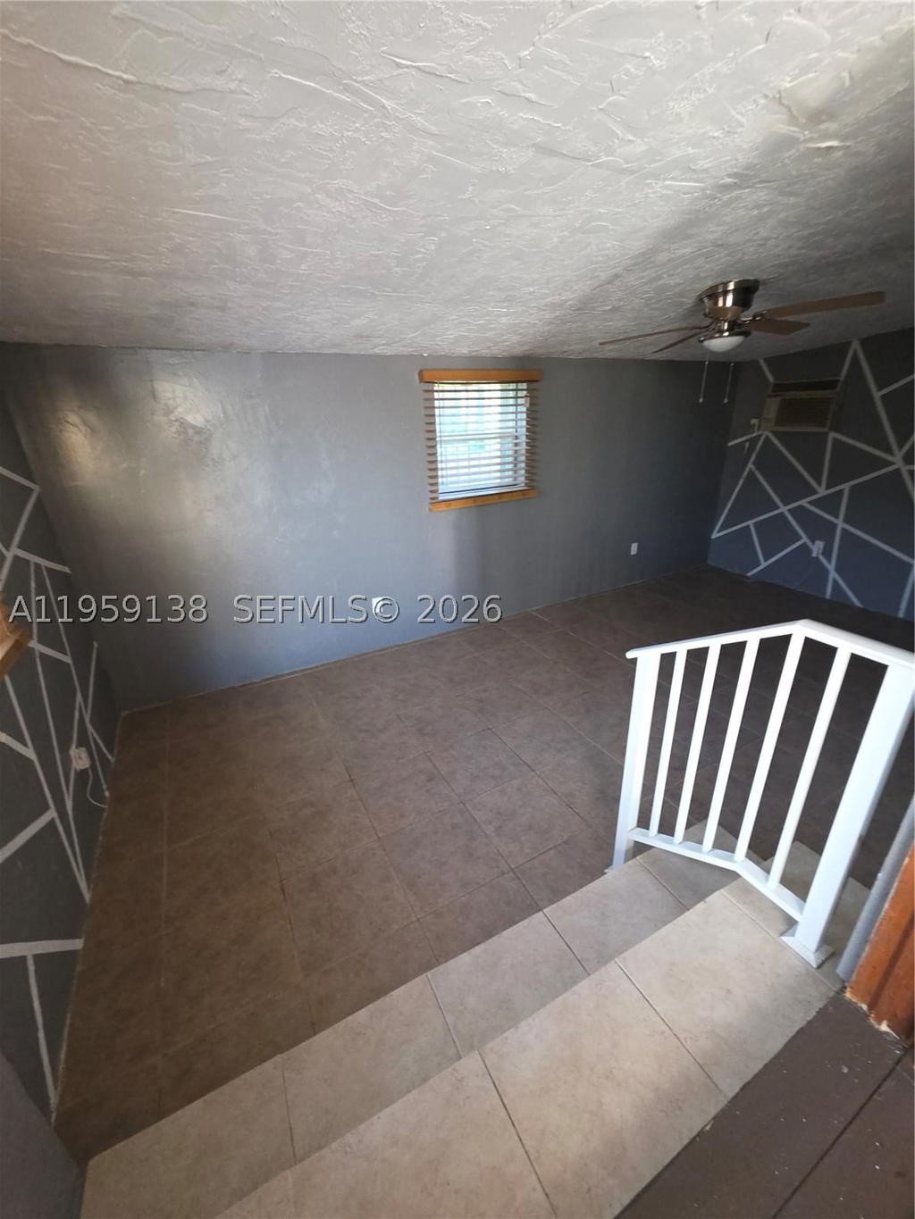 Real estate property located at 2401 56th St, Miami-dade, Syrola Pines, Miami, FL