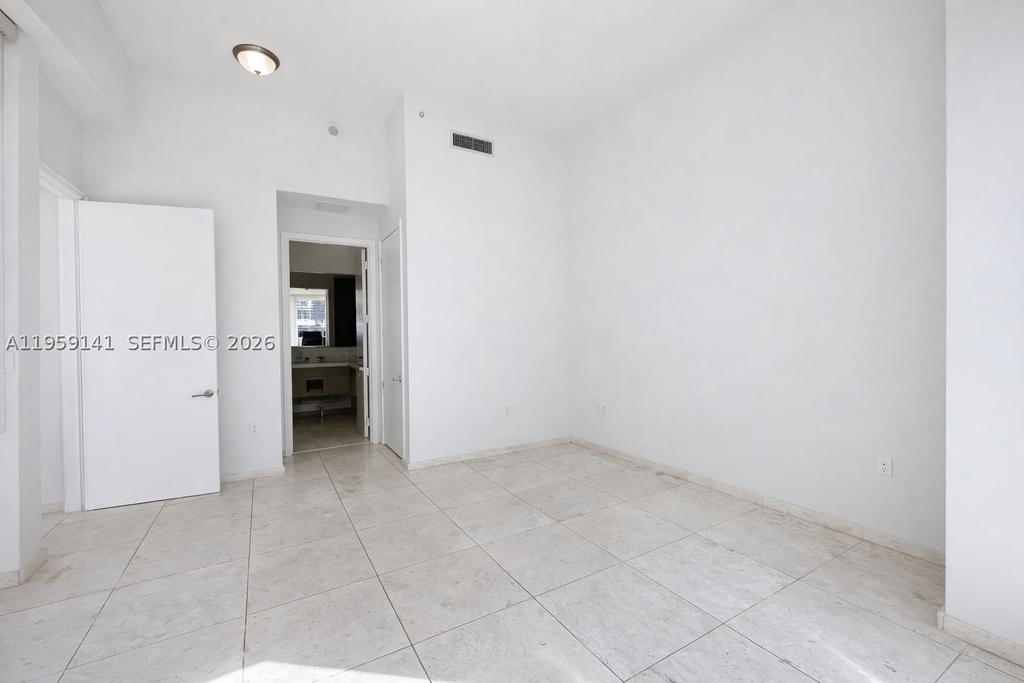Real estate property located at 900 Brickell Key Blvd #2405, Miami-dade, Asia Condo, Miami, FL