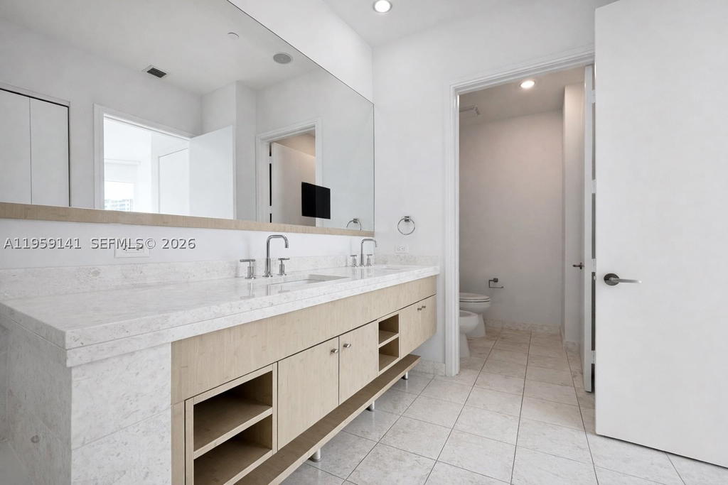 Real estate property located at 900 Brickell Key Blvd #2405, Miami-dade, Asia Condo, Miami, FL