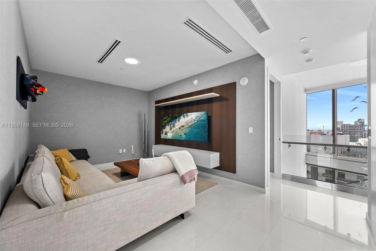 Real estate property located at 300 Biscayne Blvd Way #4602, Miami-dade, Aston Martin, Miami, FL