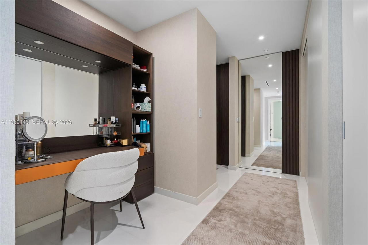 Real estate property located at 300 Biscayne Blvd Way #4602, Miami-dade, Aston Martin, Miami, FL