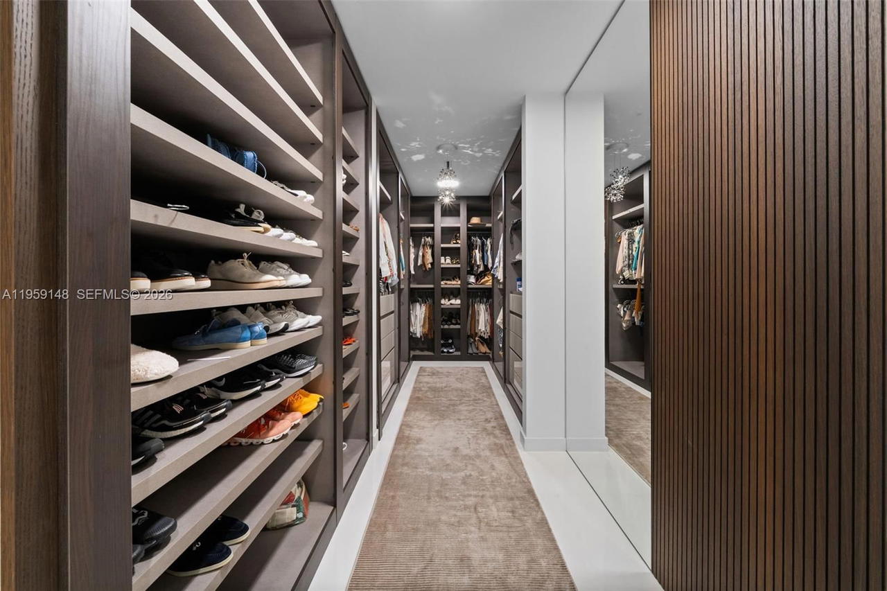 Real estate property located at 300 Biscayne Blvd Way #4602, Miami-dade, Aston Martin, Miami, FL