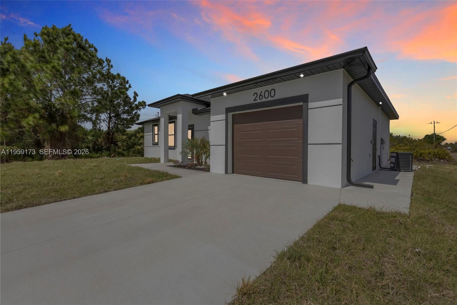 Real estate property located at 2600 14TH ST SW, Lee, Lehigh Acres, Lehigh Acres, FL