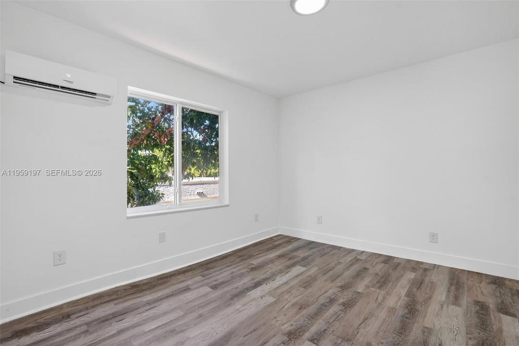 Real estate property located at 1630 10th St, Miami-dade, Shenandoah, Miami, FL