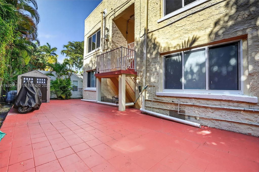 Real estate property located at 1630 10th St, Miami-dade, Shenandoah, Miami, FL