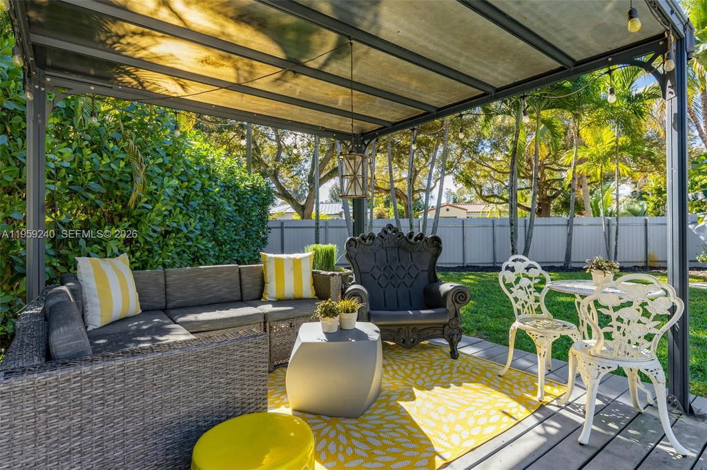 Real estate property located at 9301 2nd Pl, Miami-dade, Odell Manors, Miami Shores, FL