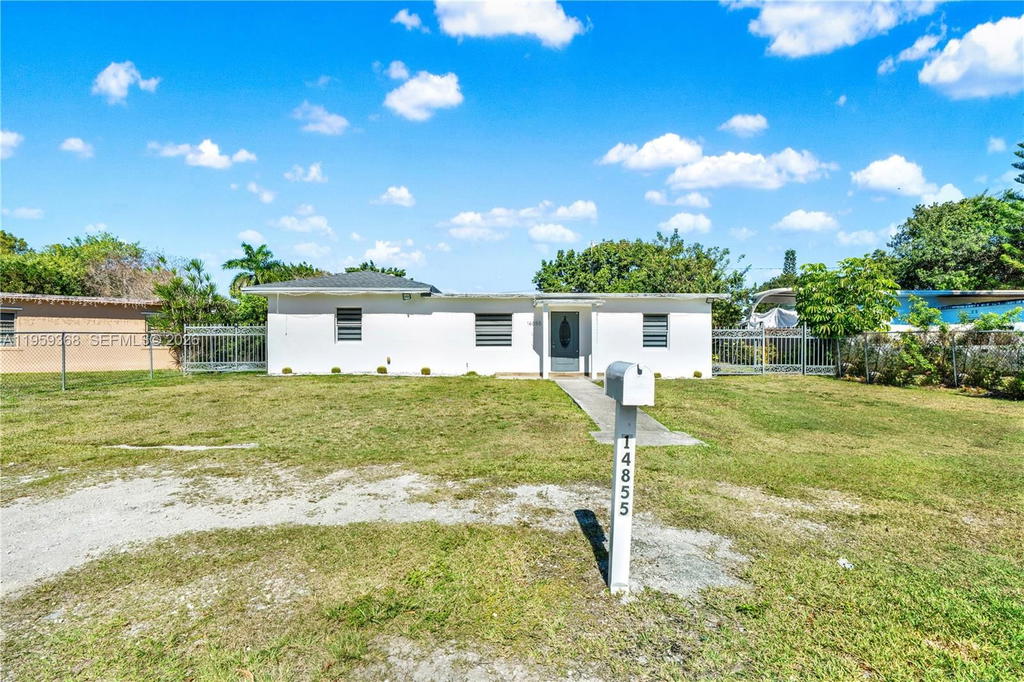 Real estate property located at 14855 Grant Ln, Miami-dade, Leisure City Sec 2, Homestead, FL