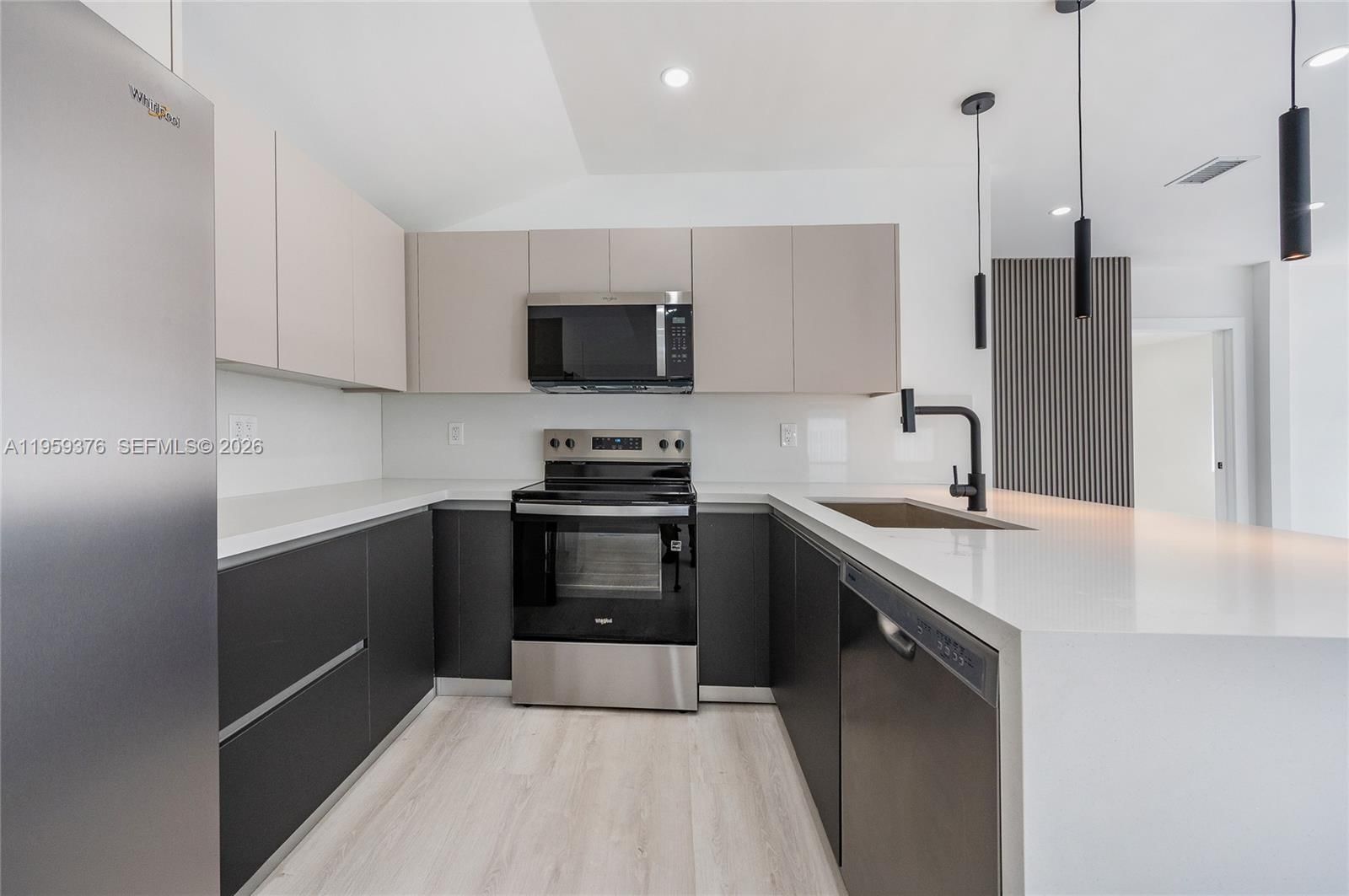 Real estate property located at 2363 11th Ter, Miami-dade, Byan Park, Miami, FL