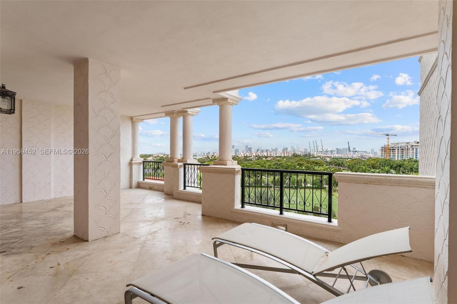 Real estate property located at 7600 Fisher Island Dr #7662, Miami-dade, 7600 Oceanside At Fisher, Miami Beach, FL