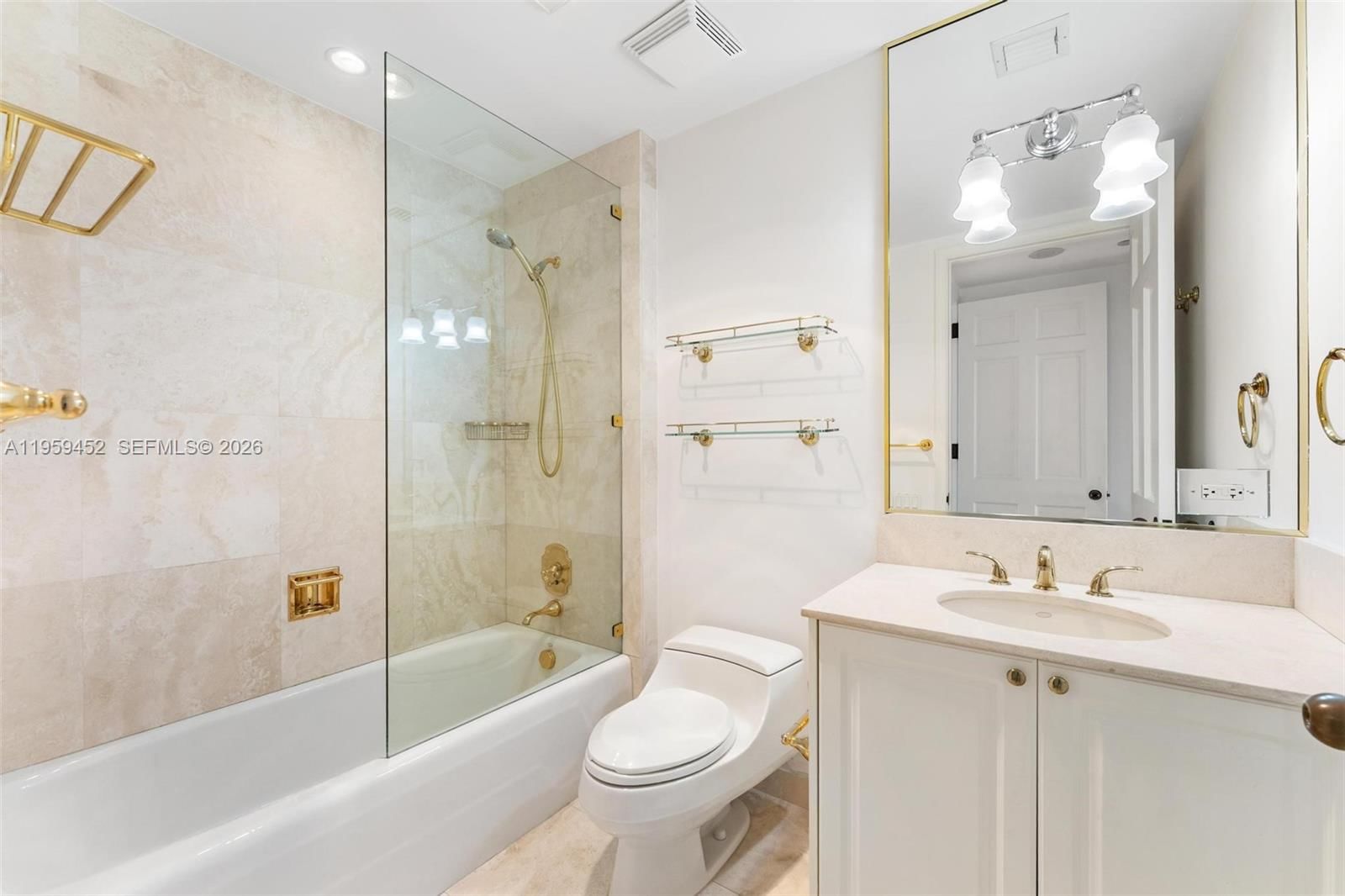 Real estate property located at 7600 Fisher Island Dr #7662, Miami-dade, 7600 Oceanside At Fisher, Miami Beach, FL