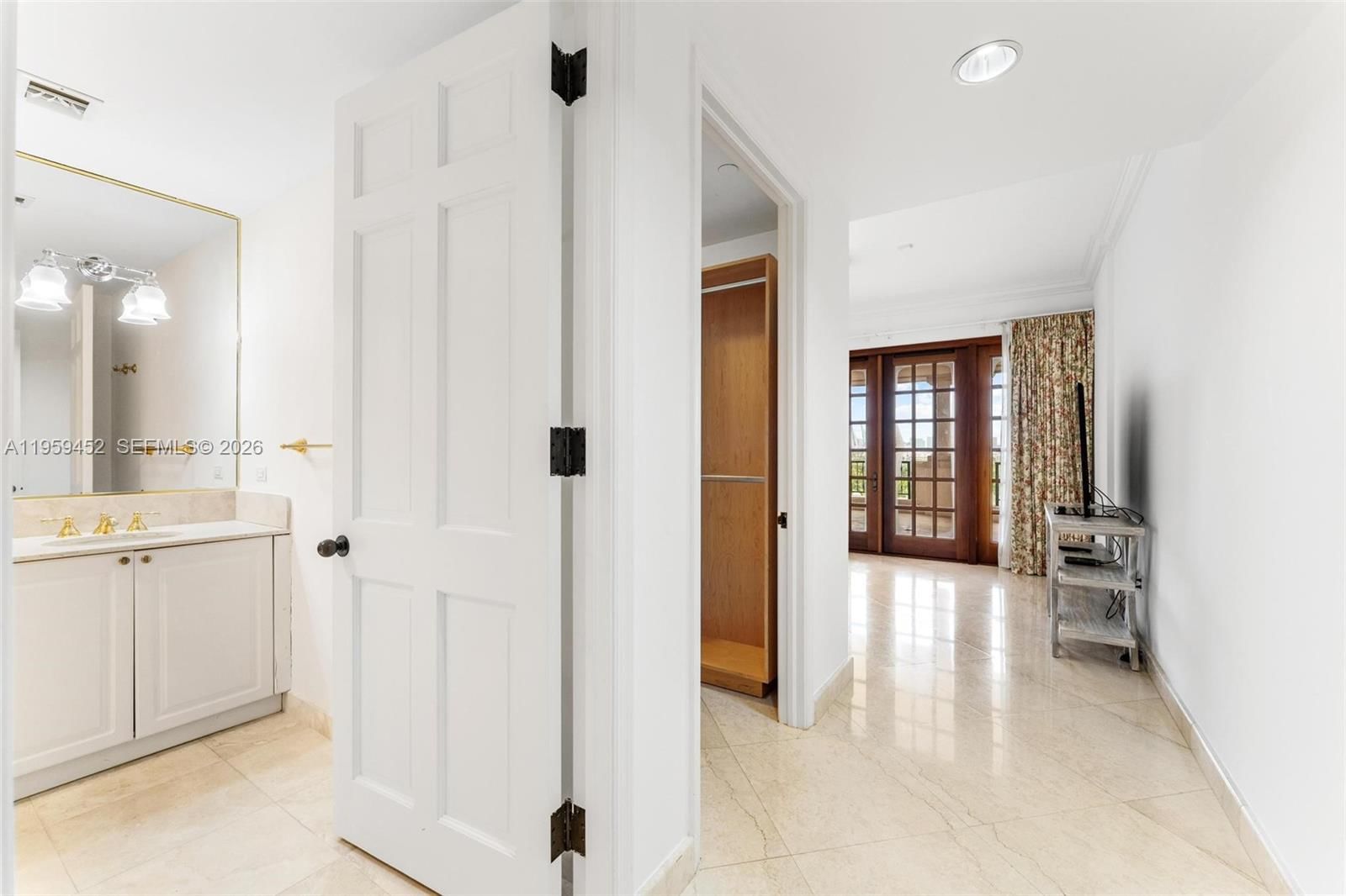 Real estate property located at 7600 Fisher Island Dr #7662, Miami-dade, 7600 Oceanside At Fisher, Miami Beach, FL