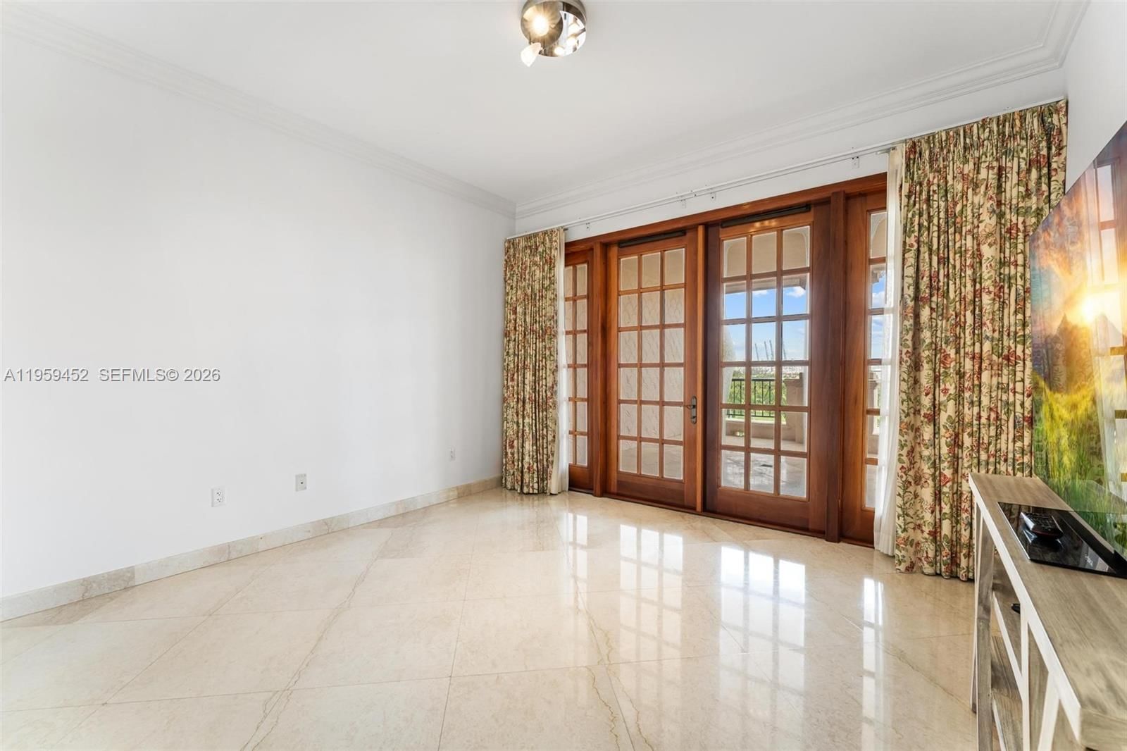 Real estate property located at 7600 Fisher Island Dr #7662, Miami-dade, 7600 Oceanside At Fisher, Miami Beach, FL