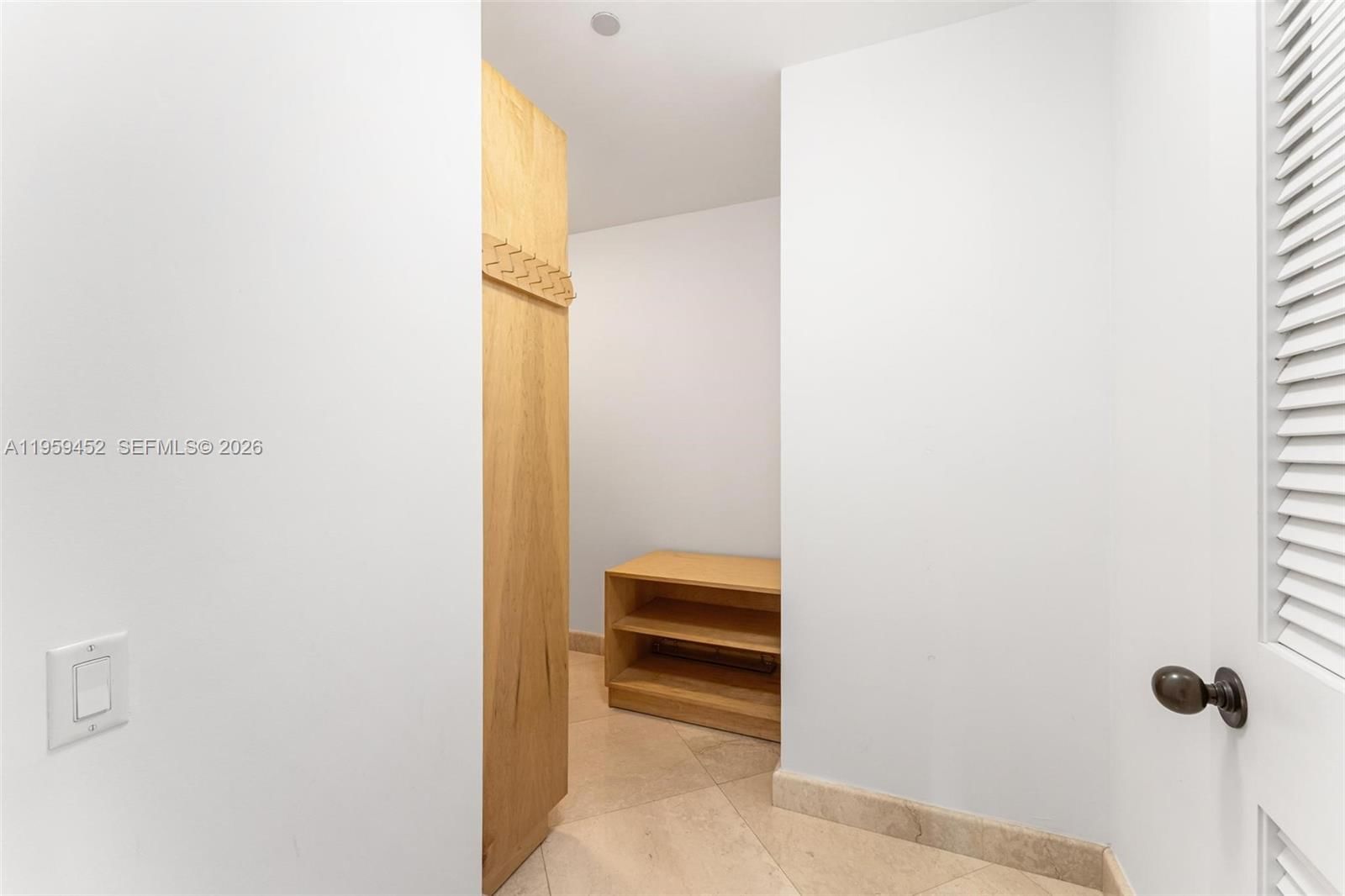 Real estate property located at 7600 Fisher Island Dr #7662, Miami-dade, 7600 Oceanside At Fisher, Miami Beach, FL