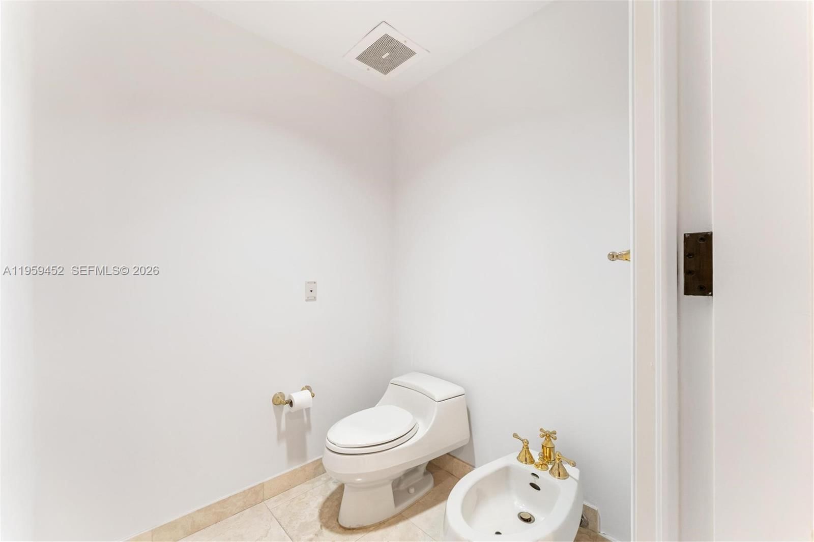 Real estate property located at 7600 Fisher Island Dr #7662, Miami-dade, 7600 Oceanside At Fisher, Miami Beach, FL