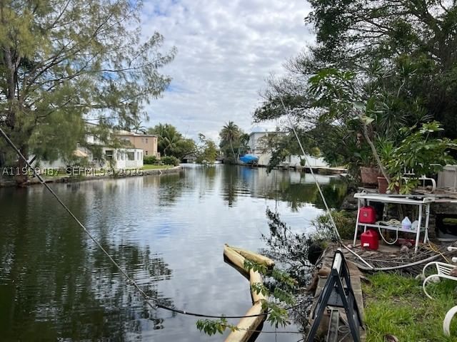 Real estate property located at 7715 5th Ave, Miami-dade, Federal Way Amd, Miami, FL