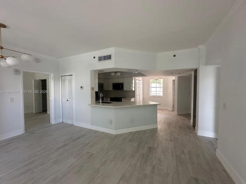Real estate property located at 3245 184 St #13304, Miami-dade, Village By The Bay Condo, Aventura, FL