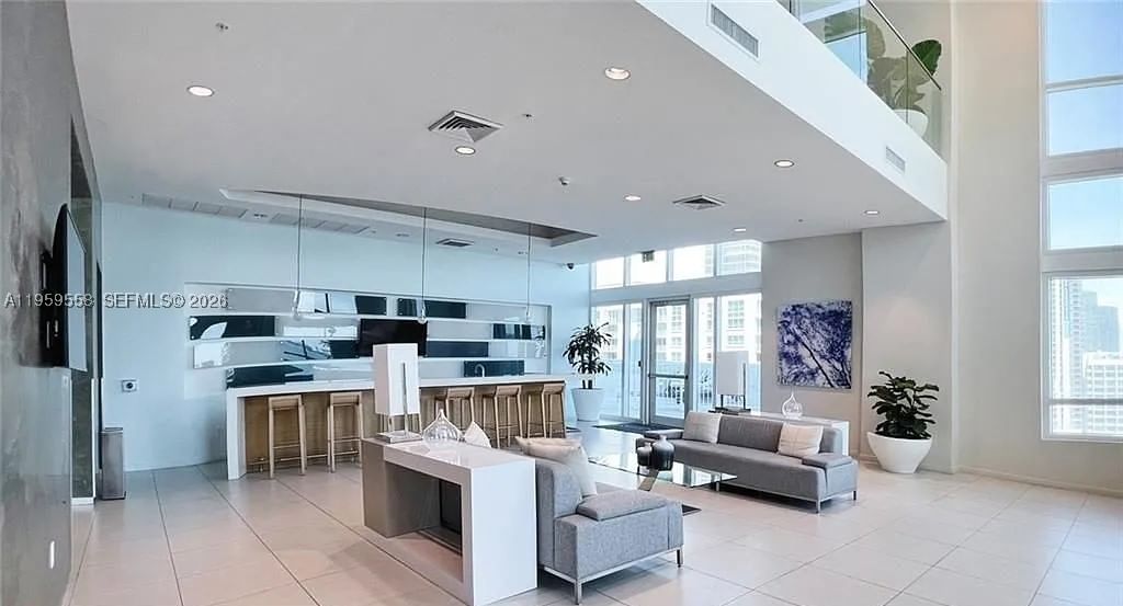 Real estate property located at 1900 Bayshore Dr #506, Miami-dade, Quantum On The Bay Condo, Miami, FL