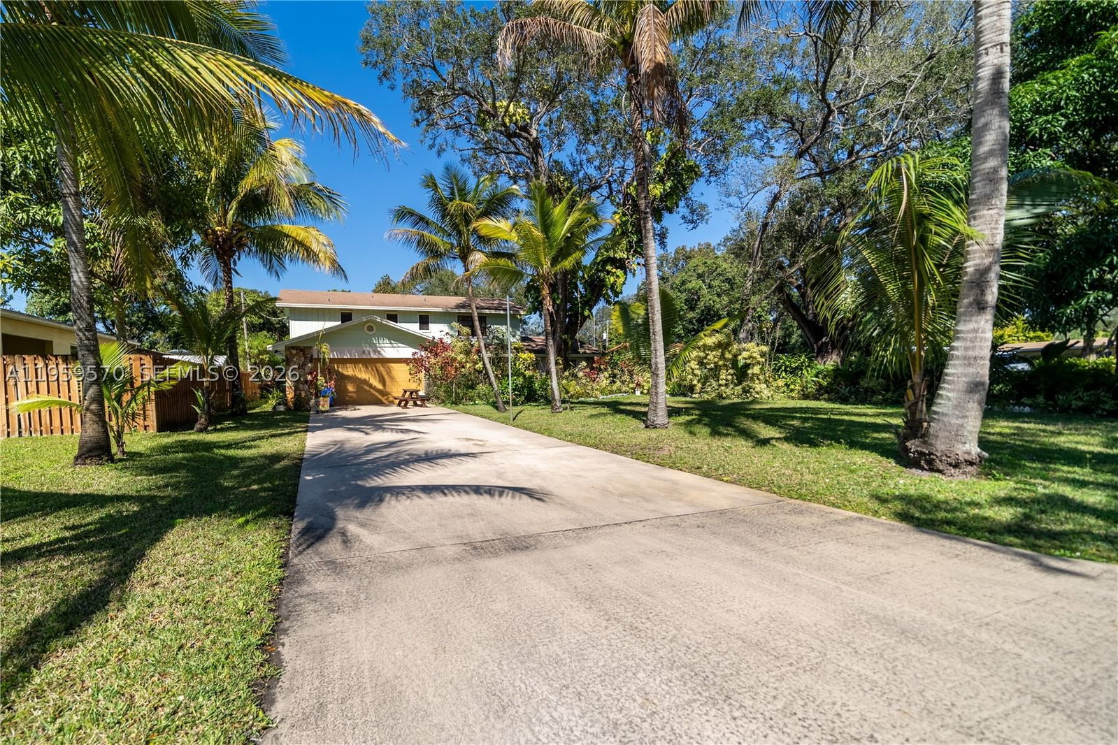 Real estate property located at 6337 32nd St, Broward, Miami Gardens Estates Sec, Miramar, FL
