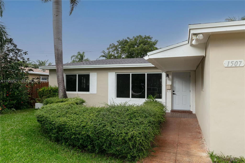 Real estate property located at 1507 Harding St, Broward, Hollywood Homesites High, Hollywood, FL