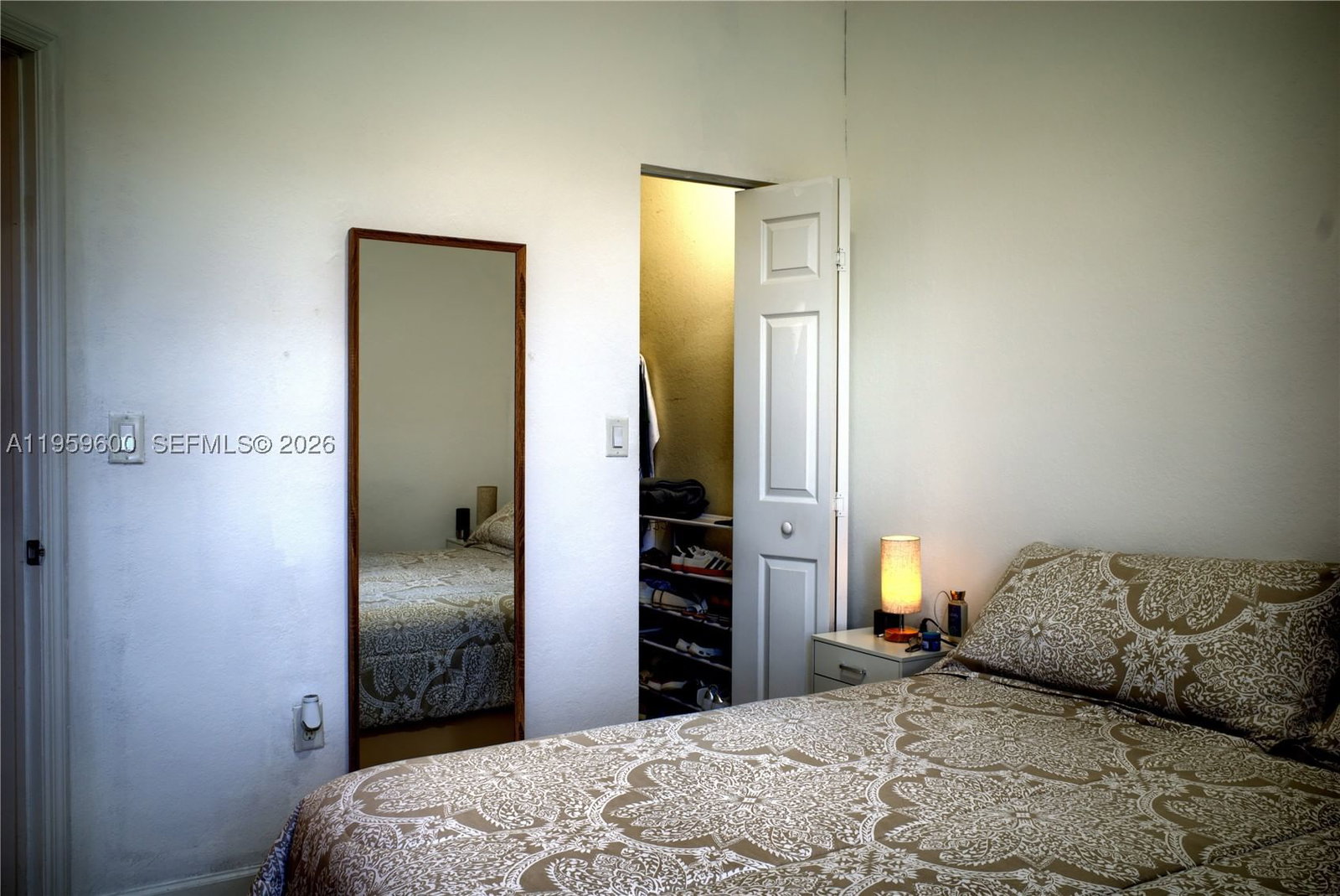 Real estate property located at 8915 35th Ave, Miami-dade, Bellagio Villas, Hialeah, FL