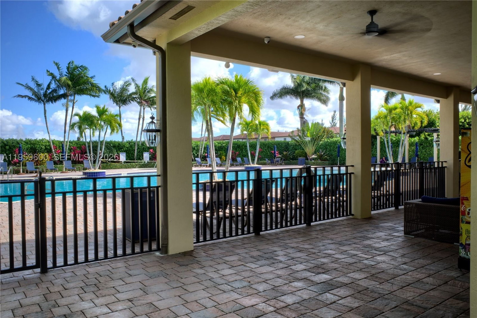 Real estate property located at 8915 35th Ave, Miami-dade, Bellagio Villas, Hialeah, FL