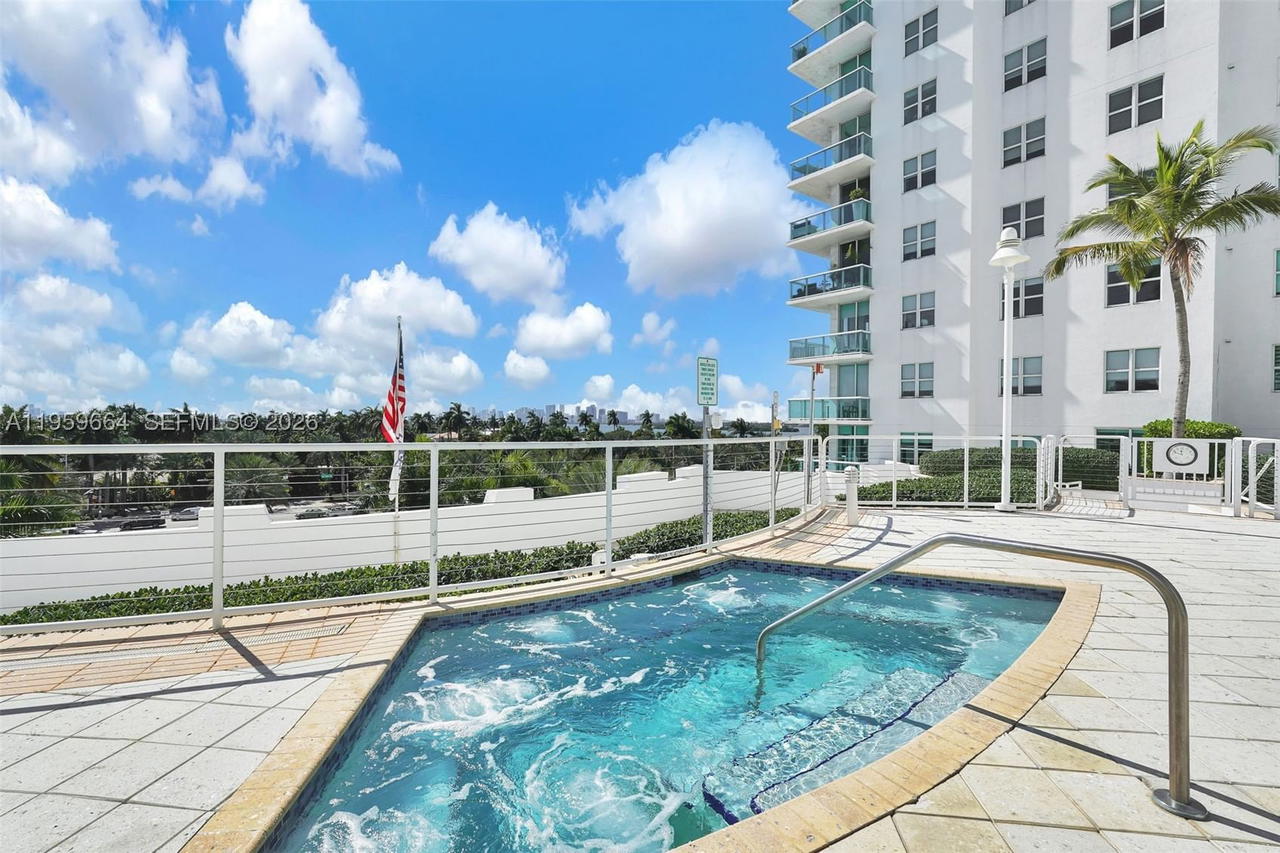 Real estate property located at 7910 Harbor Island Dr #1103, Miami-dade, 360 Condo B, North Bay Village, FL