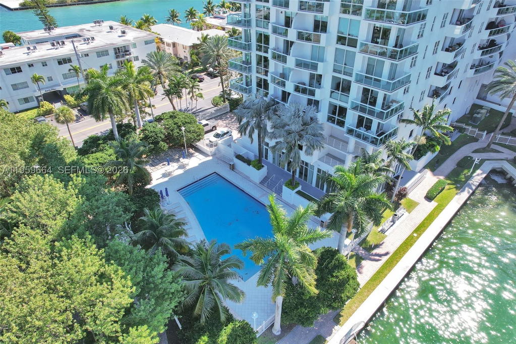 Real estate property located at 7910 Harbor Island Dr #1103, Miami-dade, 360 Condo B, North Bay Village, FL