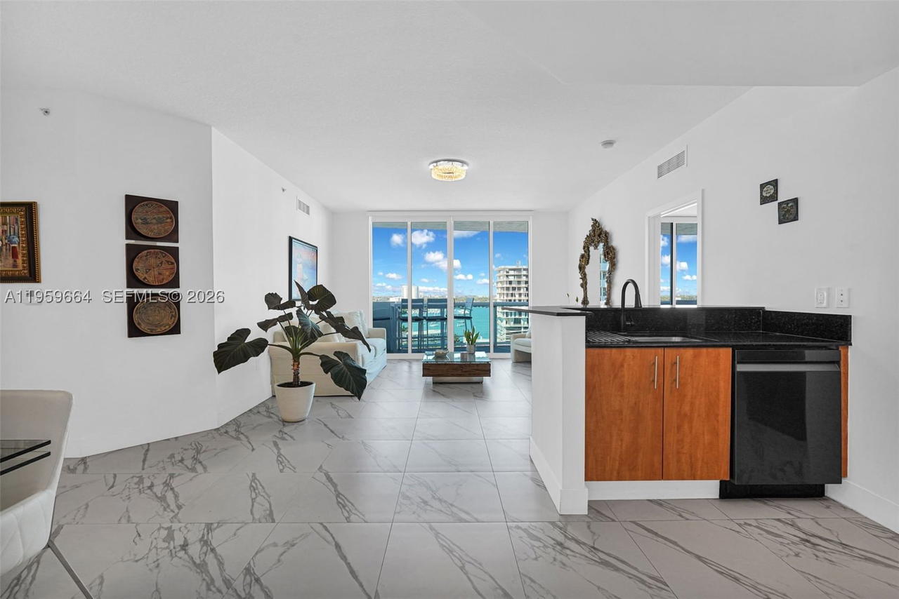 Real estate property located at 7910 Harbor Island Dr #1103, Miami-dade, 360 Condo B, North Bay Village, FL