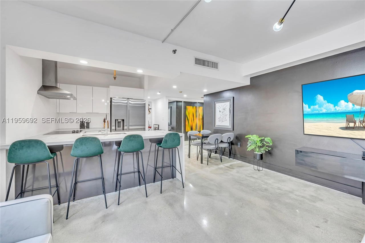 Real estate property located at 540 Brickell Key Dr #409, Miami-dade, Brickell Key Ii Condo, Miami, FL