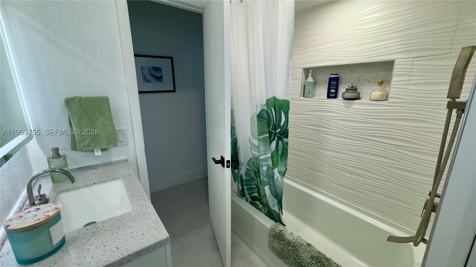 Real estate property located at 6705 Ficus Dr, Broward, Miramar Isles Sec 2, Miramar, FL