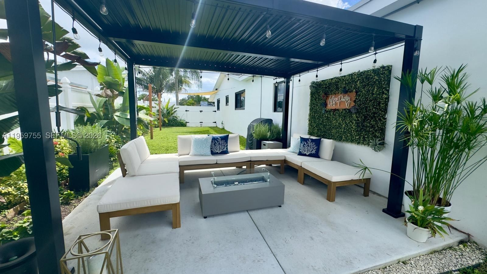 Real estate property located at 6705 Ficus Dr, Broward, Miramar Isles Sec 2, Miramar, FL