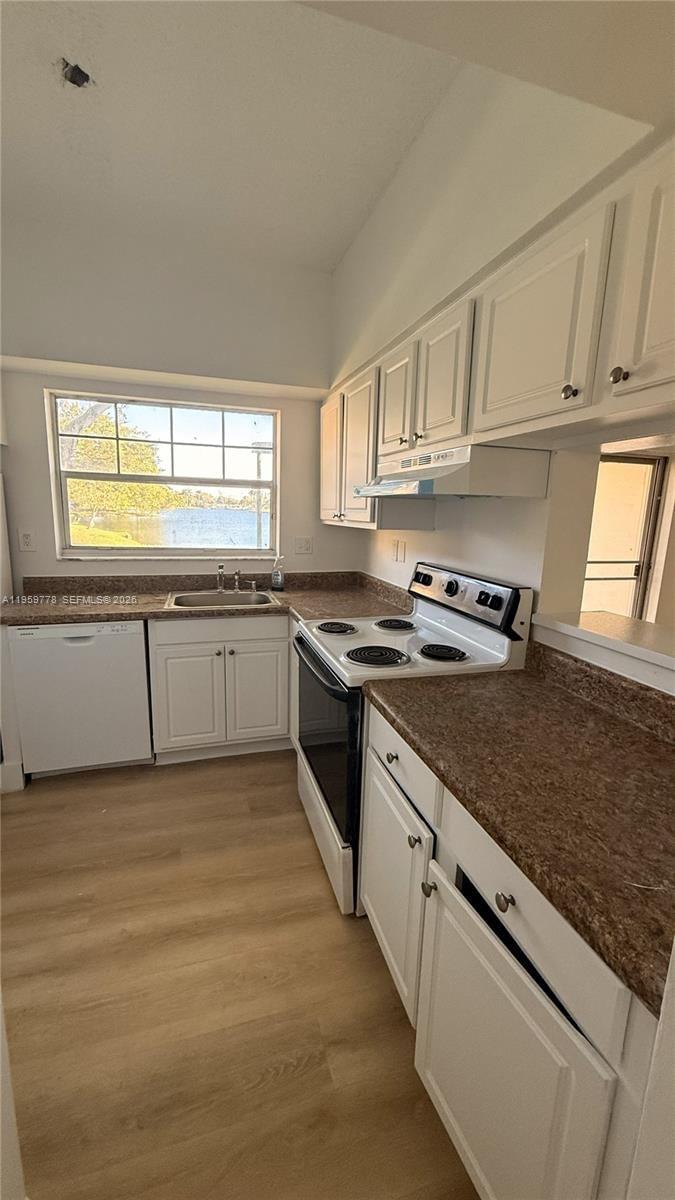Real estate property located at 2301 96th Ter #16N, Broward, Reflections At Pembroke P, Pembroke Pines, FL