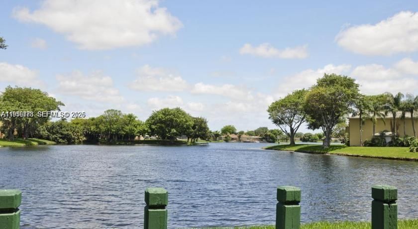 Real estate property located at 2301 96th Ter #16N, Broward, Reflections At Pembroke P, Pembroke Pines, FL