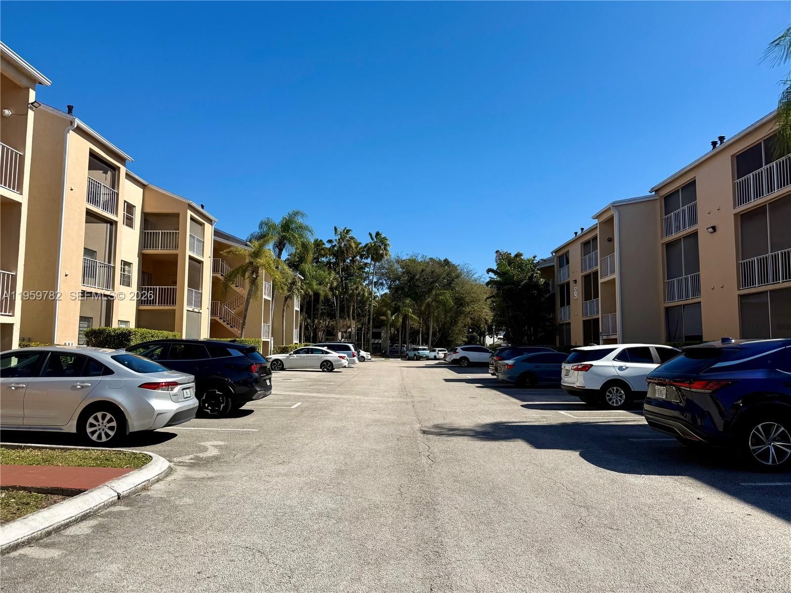 Real estate property located at 15300 106th Ter #515, Miami-dade, Hammocks Trails Condo, Miami, FL