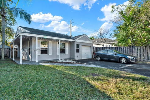 Real estate property located at 14600 124th Pl, Miami-dade, Deerwood Villas Sec 1, Miami, FL