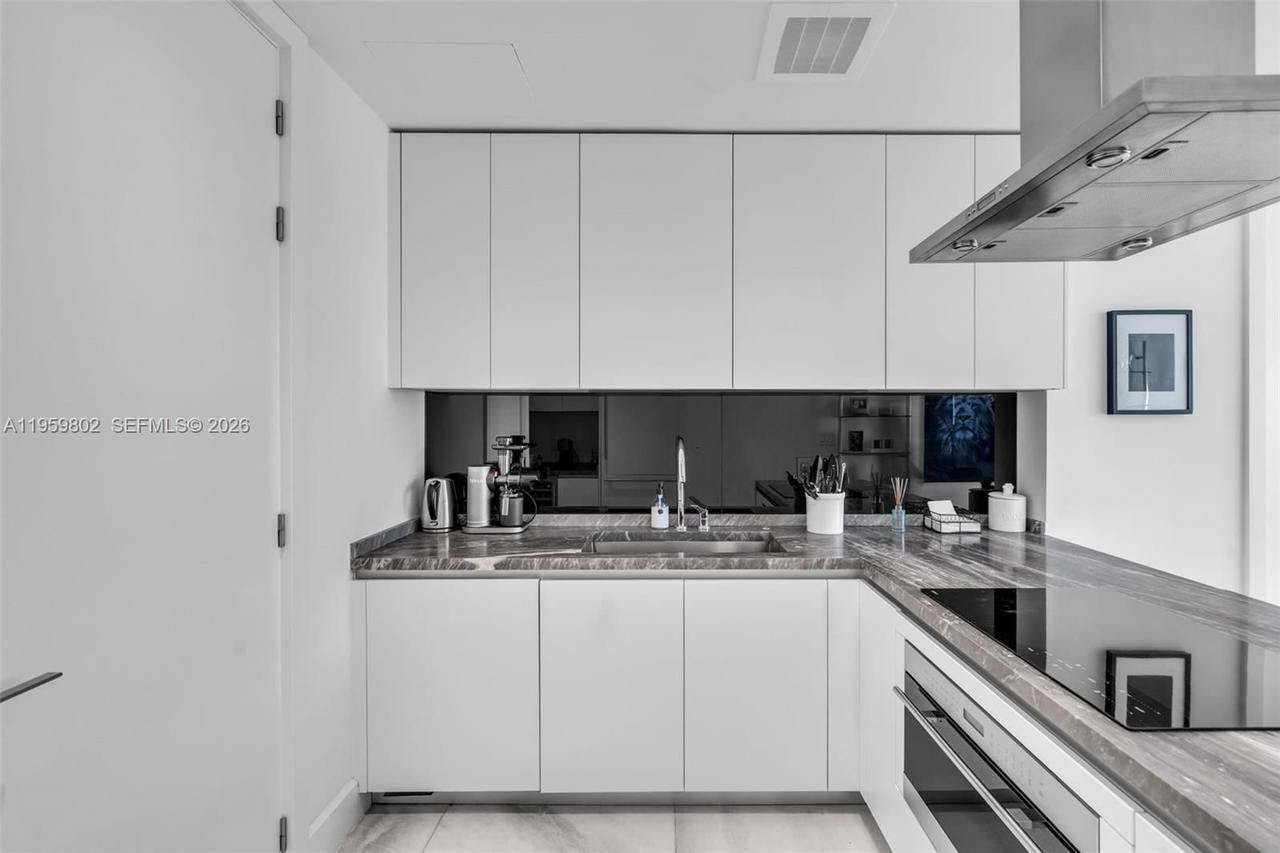 Real estate property located at 700 26th Ter #1004, Miami-dade, Escottonia Park, Miami, FL