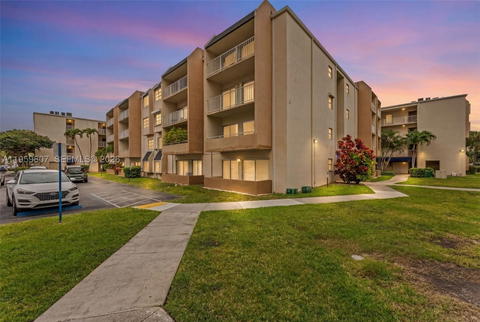 Real estate property located at 7725 86th St A1-419, Miami-dade, Kings Creek So Condo, Miami, FL