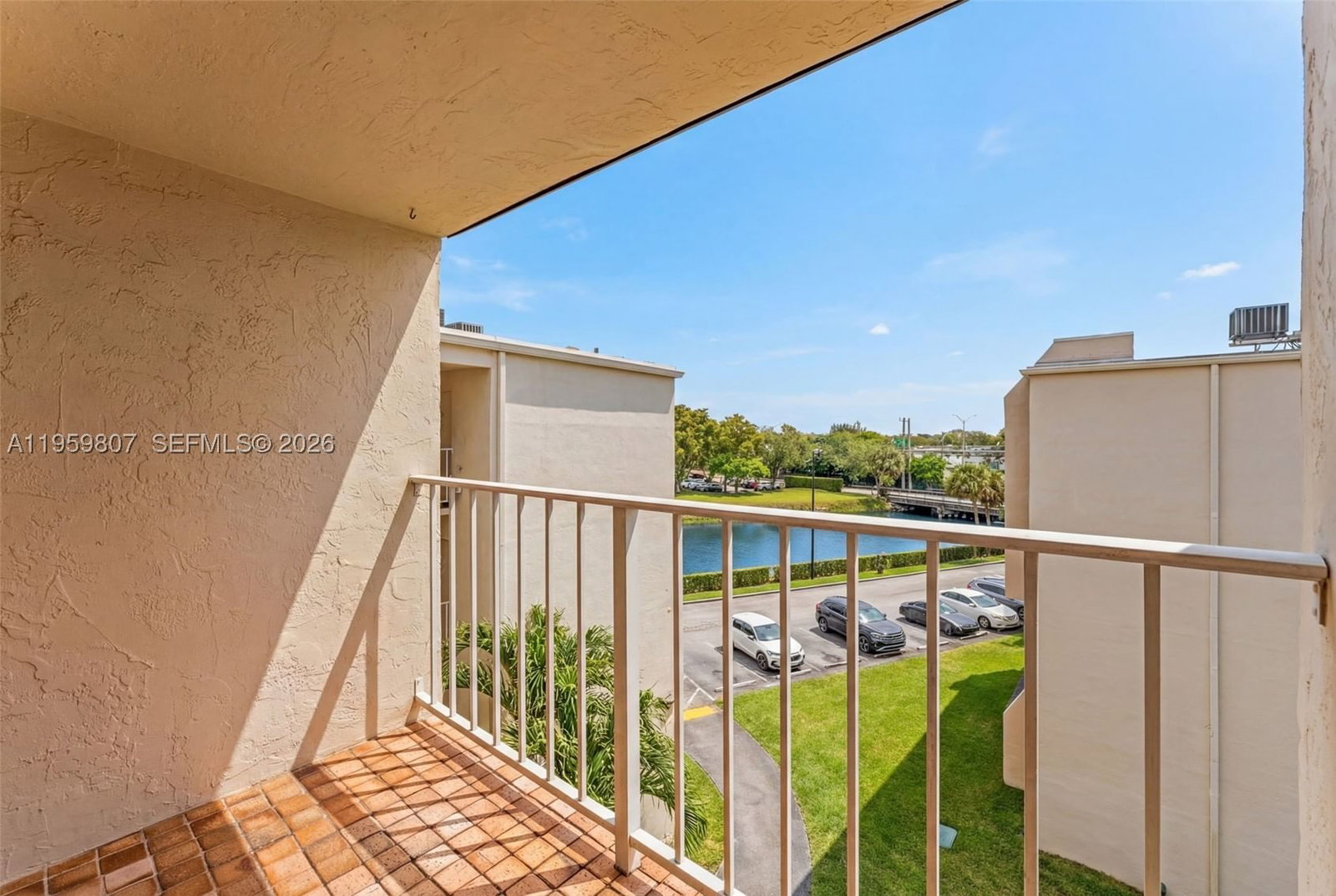 Real estate property located at 7725 86th St A1-419, Miami-dade, Kings Creek So Condo, Miami, FL