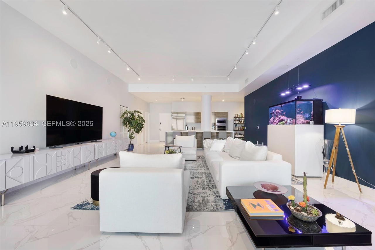 Real estate property located at 460 28th St PH 4002, Miami-dade, Icon Bay Condo, Miami, FL