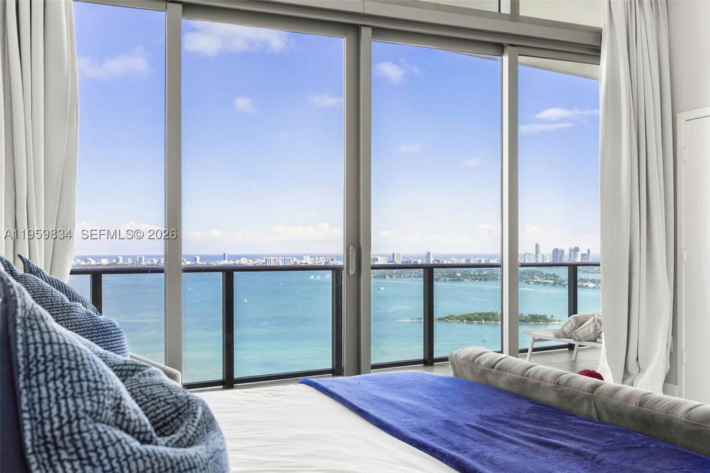 Real estate property located at 460 28th St PH 4002, Miami-dade, Icon Bay Condo, Miami, FL