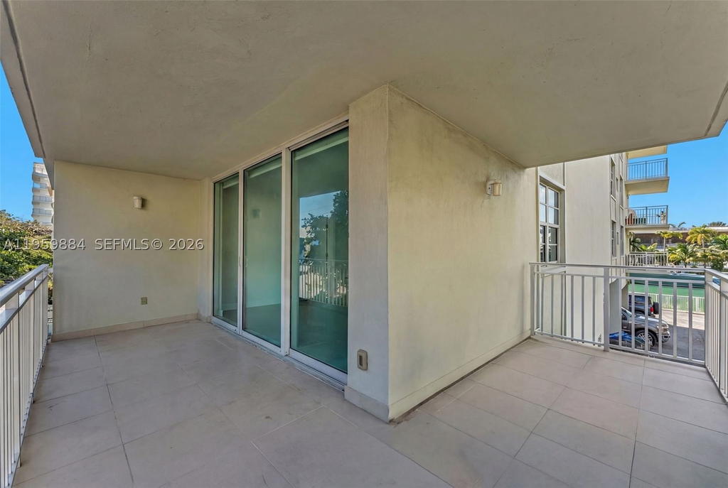 Real estate property located at 9500 Bay Harbor Dr #2H, Miami-dade, St Regis Apts Condo, Bay Harbor Islands, FL