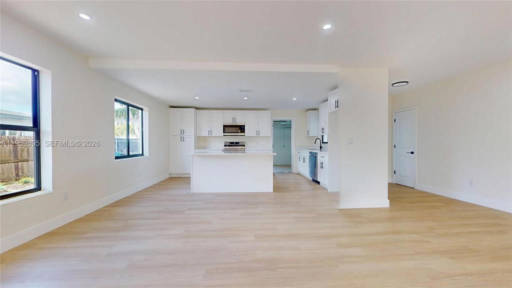 Real estate property located at 9770 159th St, Miami-dade, Palmetto Country Club Est, Miami, FL