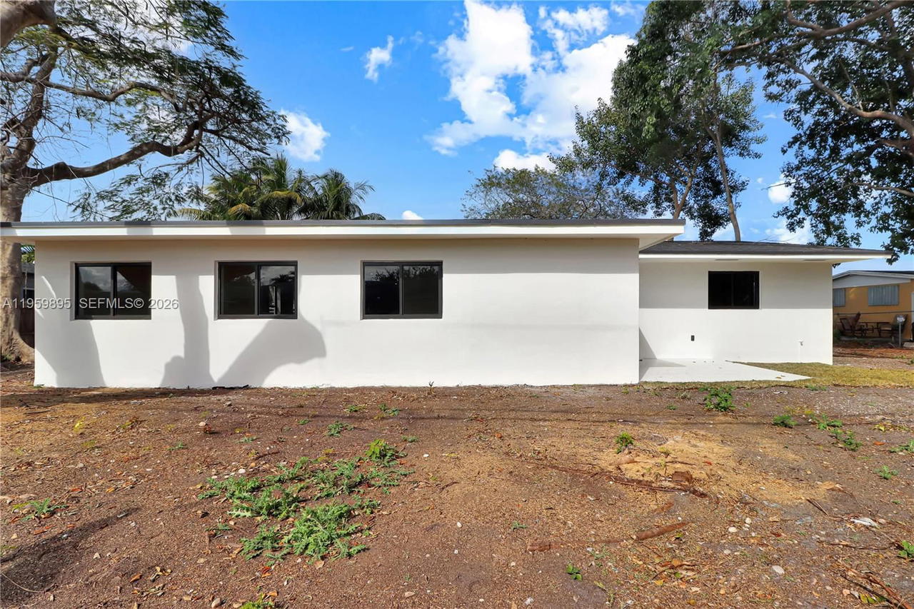 Real estate property located at 9770 159th St, Miami-dade, Palmetto Country Club Est, Miami, FL