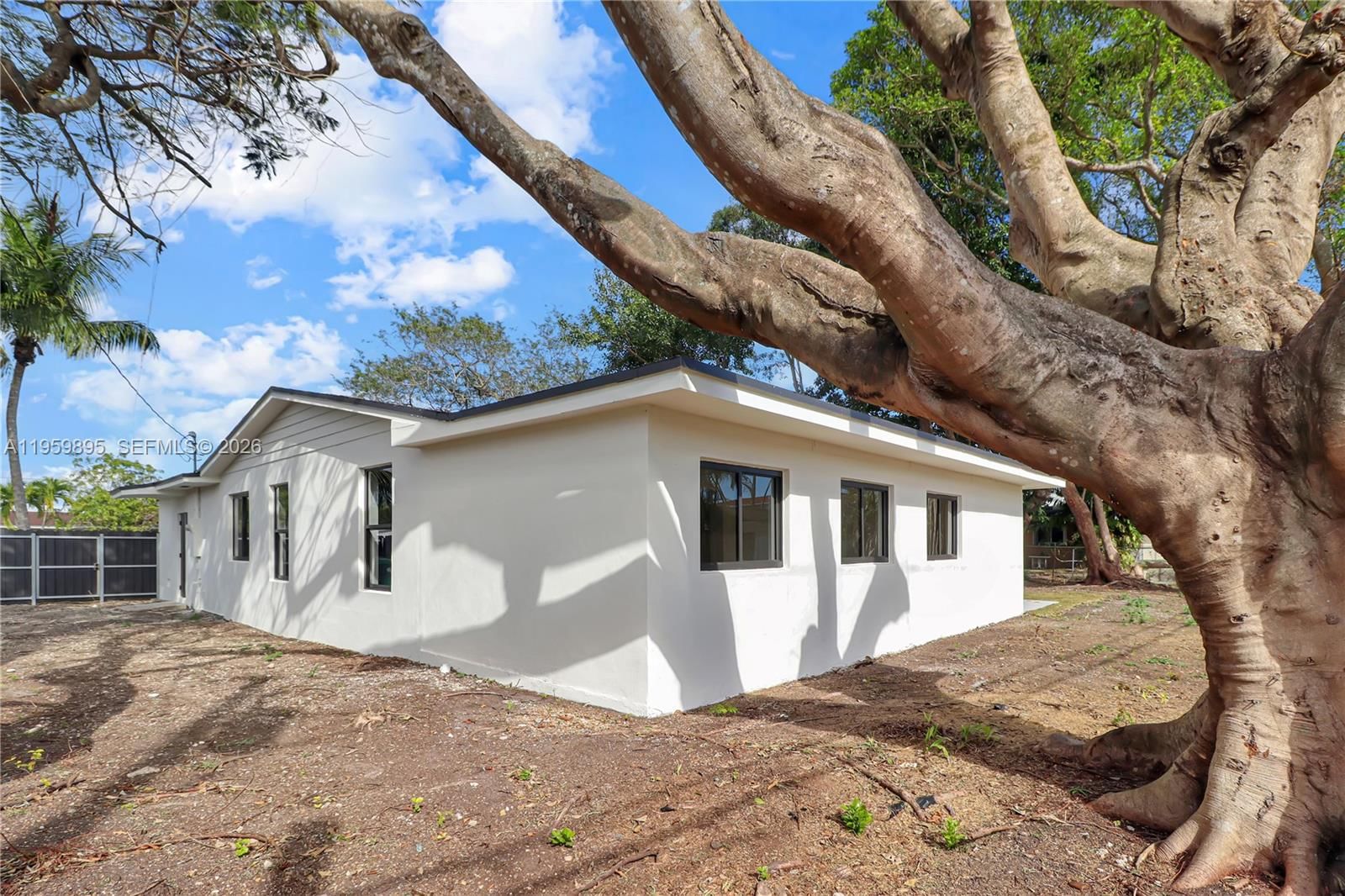 Real estate property located at 9770 159th St, Miami-dade, Palmetto Country Club Est, Miami, FL