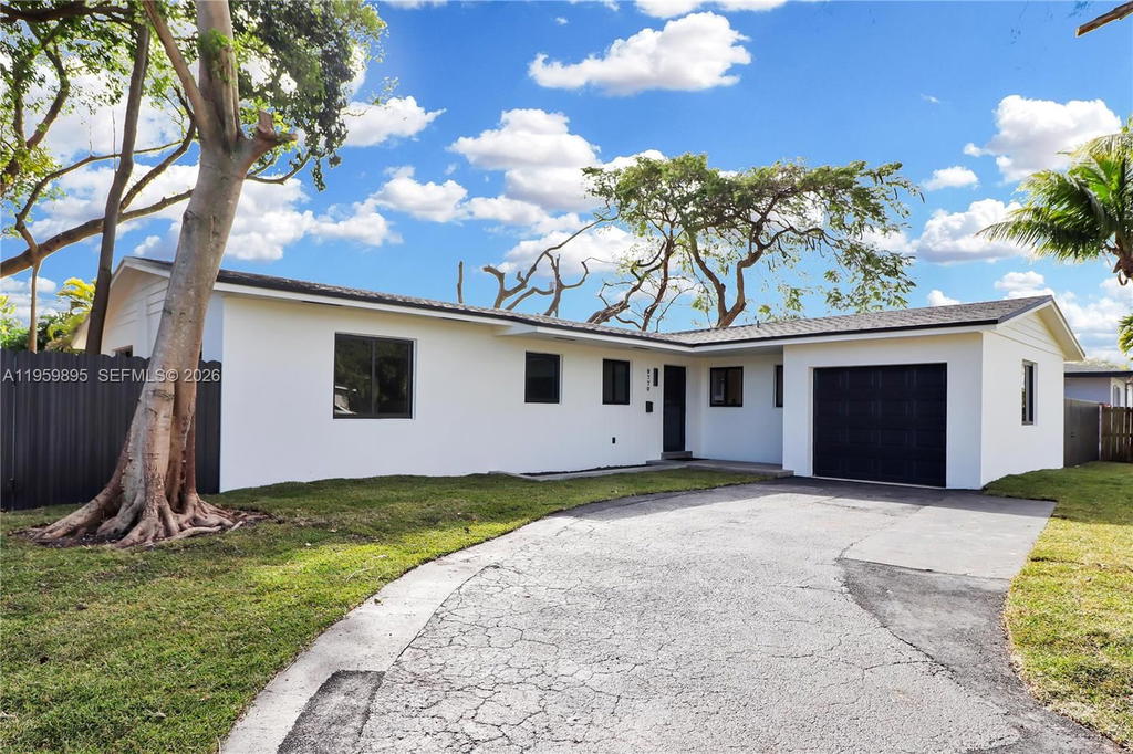Real estate property located at 9770 159th St, Miami-dade, Palmetto Country Club Est, Miami, FL